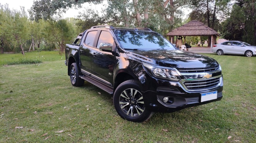 chevrolet-s10-ltz-4x4-at-2019-big-3