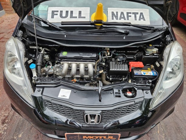 honda-fit-ex-15-2011-big-9