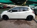 peugeot-208-15-2013-small-16