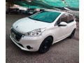 peugeot-208-15-2013-small-15