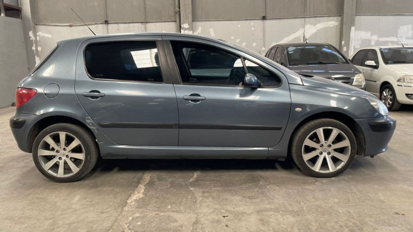 peugeot-307-16-nafta-xs-5p-big-1