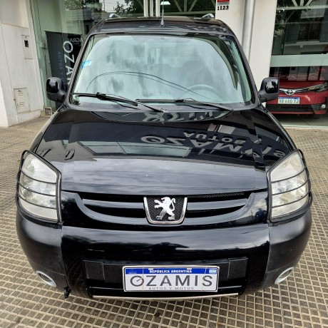 peugeot-partner-patagonica-16-hdi-big-1