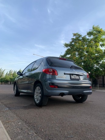 titular-vende-peugeot-207-tope-de-gama-big-12