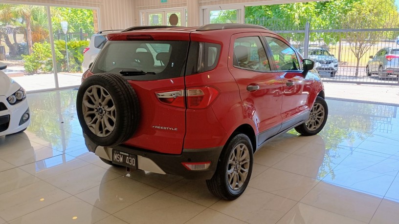 ford-ecosport-freestyle-2013-big-3