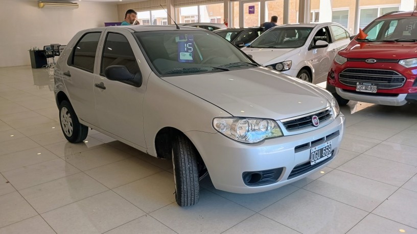 fiat-palio-fire-2015-big-1