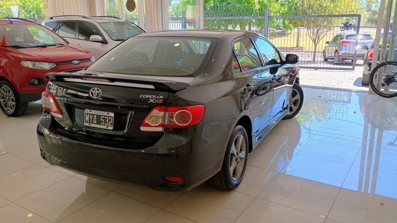 toyota-corolla-xrs-2013-big-3