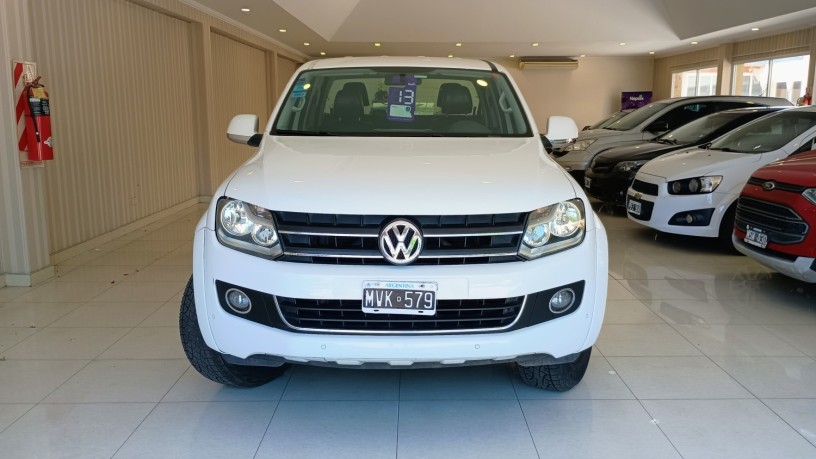 volkswagen-amarok-tdi-hi-line-2013-big-1