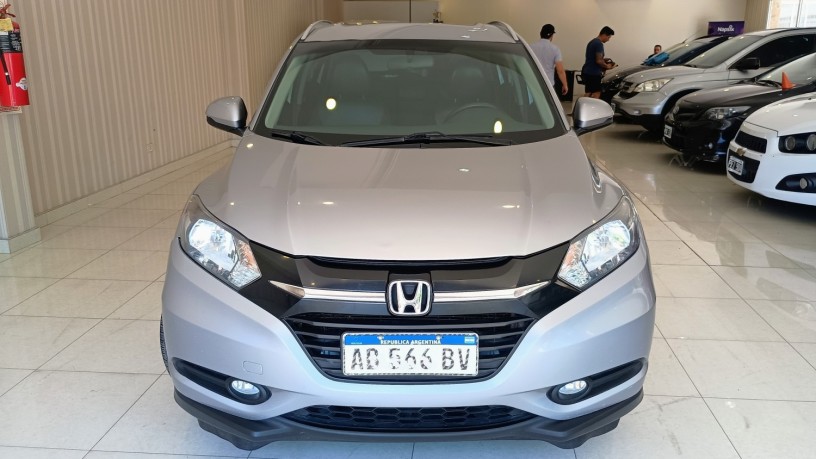 honda-hrv-elx-cvt-2017-big-1