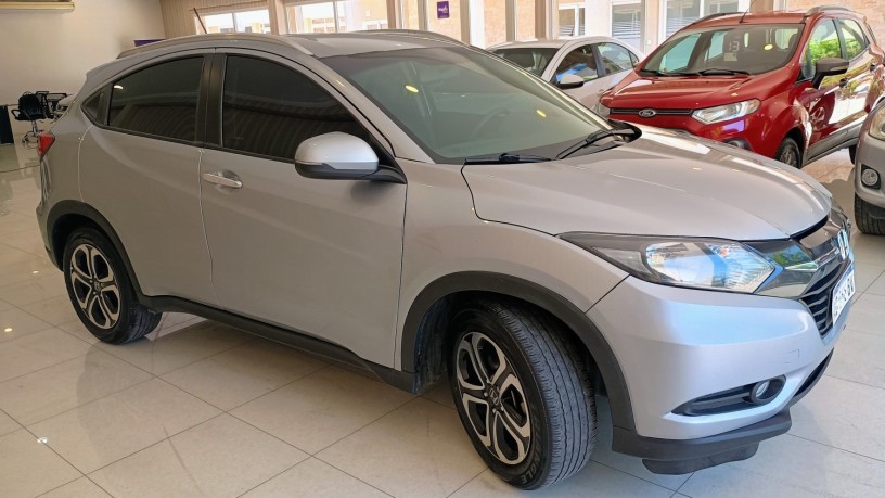 honda-hrv-elx-cvt-2017-big-2