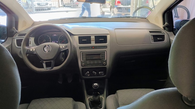 volkswagen-suran-comfort-line-2016-big-5