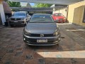 volkswagen-polo-16msi-trendline-small-1