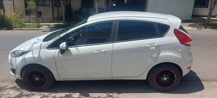 ford-fiesta-kinetic-16-s-big-6