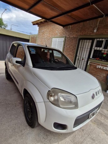 fiat-uno-2011-muy-buen-estado-general-y-muy-comodo-unico-dueno-big-10