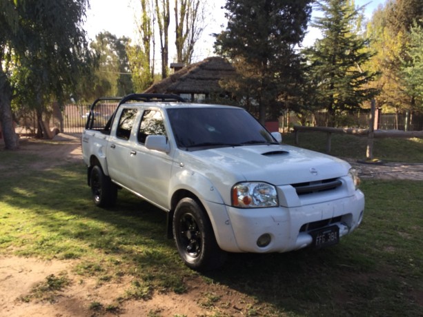 nissan-frontier-2005-4x4-se-28-dc-big-5