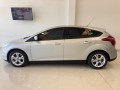 ford-focus-iii-20-5ptas-se-l15-small-2