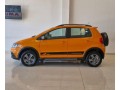 volkswagen-crossfox-16-highline-l10-small-3