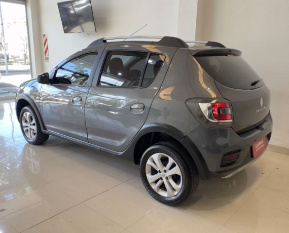 renault-sandero-stepway-fase-2-16-privilege-big-3