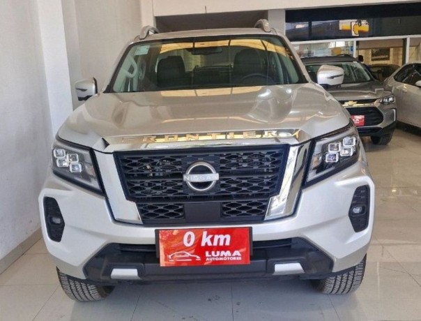 nissan-frontier-l22-23-cd-4x4-platinum-at-big-1