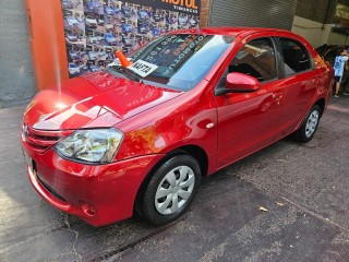 Toyota Etios XS 1.5 2015