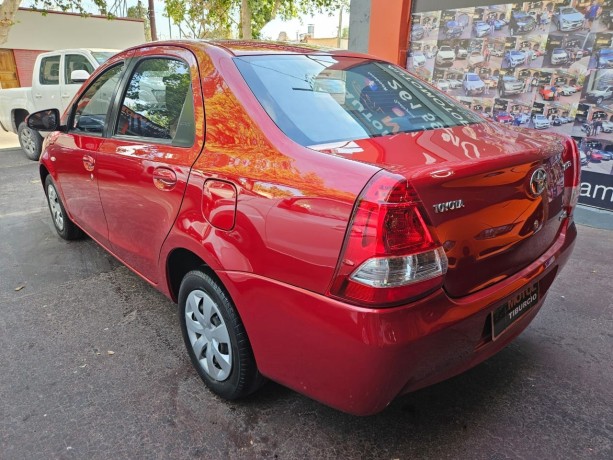 toyota-etios-xs-15-2015-big-2