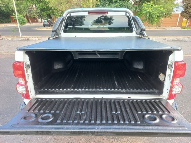 chevrolet-s10-ls-28-td-4x2-cd-big-6